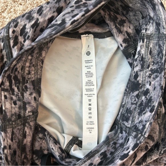 NWT $98 Lululemon Base Pace High Rise Tight 25" In Estuary Gray Size: 2 - Picture 7 of 7